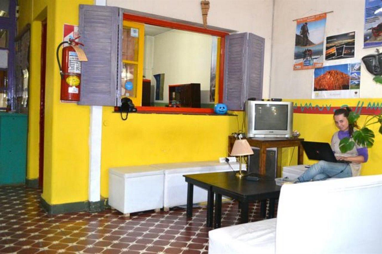 Casa Pueblo Hostel Capdevila Exterior photo